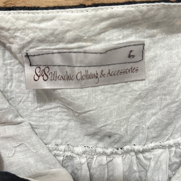 SAS Women’s Black Embroidered Sheath Skirt with Knotted Knit Detailing - Picture 4 of 4